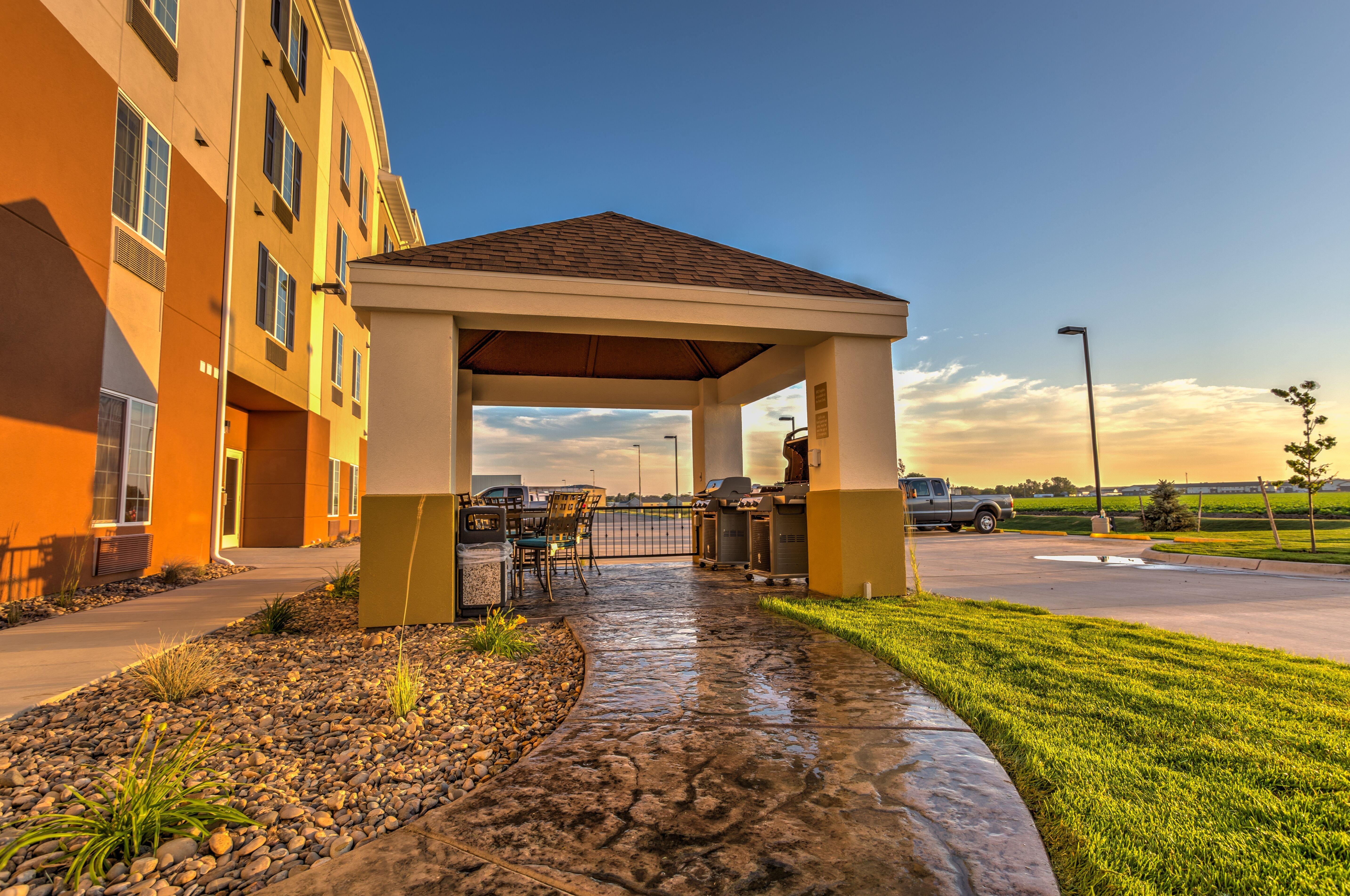 Candlewood Suites Sidney By Ihg Eksteriør billede